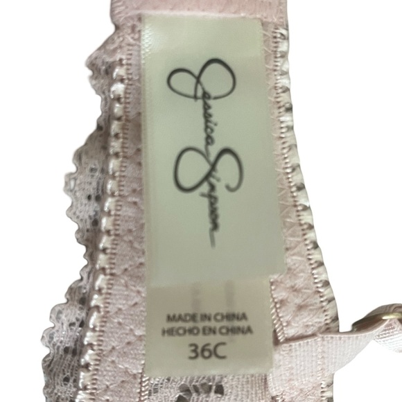 Jessica Simpson Lace Underwire Bra in Pink. Size 36C. NWT. - Picture 10 of 10